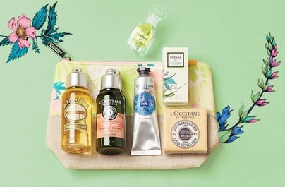 Omaggio trousse da viaggio + 5 best seller