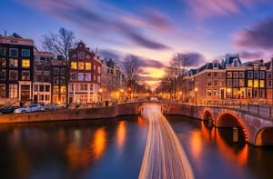 Voli per Amsterdam da 121€