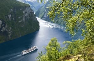 Nord Europa: vola in 2 al prezzo di 1