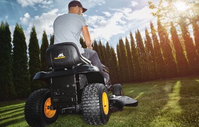 Trattorini tagliaerba: classifica dei migliori modelli