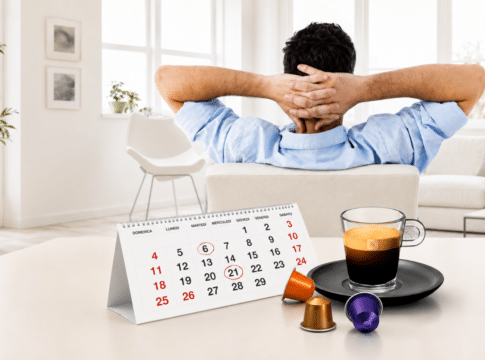 Nespresso Easy: come funziona, quanto costa e quando conviene