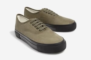 Collezione Scarpe Uomo firmate Stradivarius in offerta da 19,95€