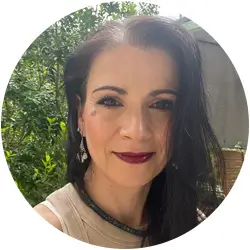 Elisabetta Gilardi - Coupon & Content Specialist